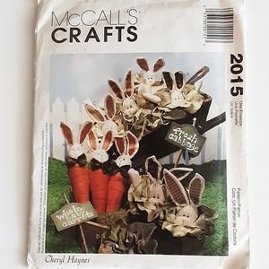 1999 McCall's Crafts 2015 Sewing Pattern Rabbit Carrot & Cabbage Bunnies